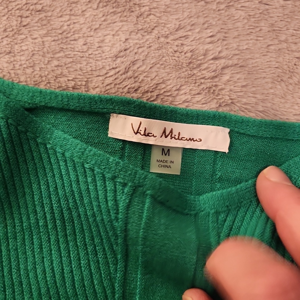 Vila Milano Women's Green Sweater With Surprising Back Button Details Size M - Picture 2 of 6